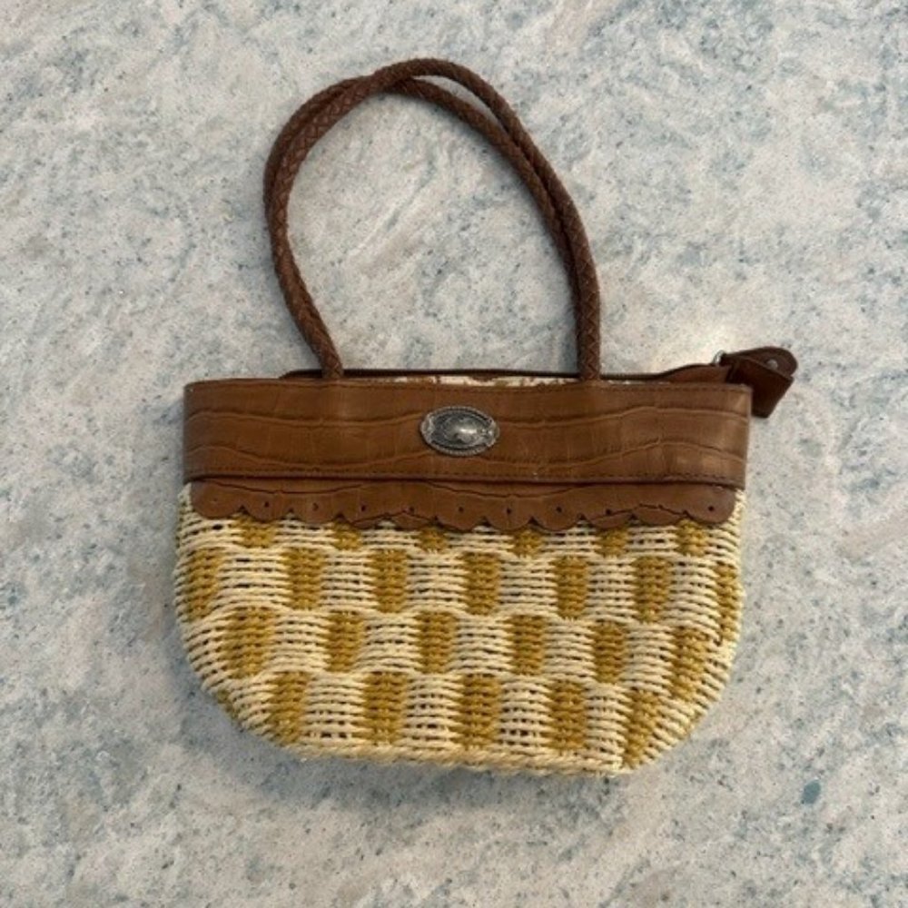 Bueno Shoulder Bag